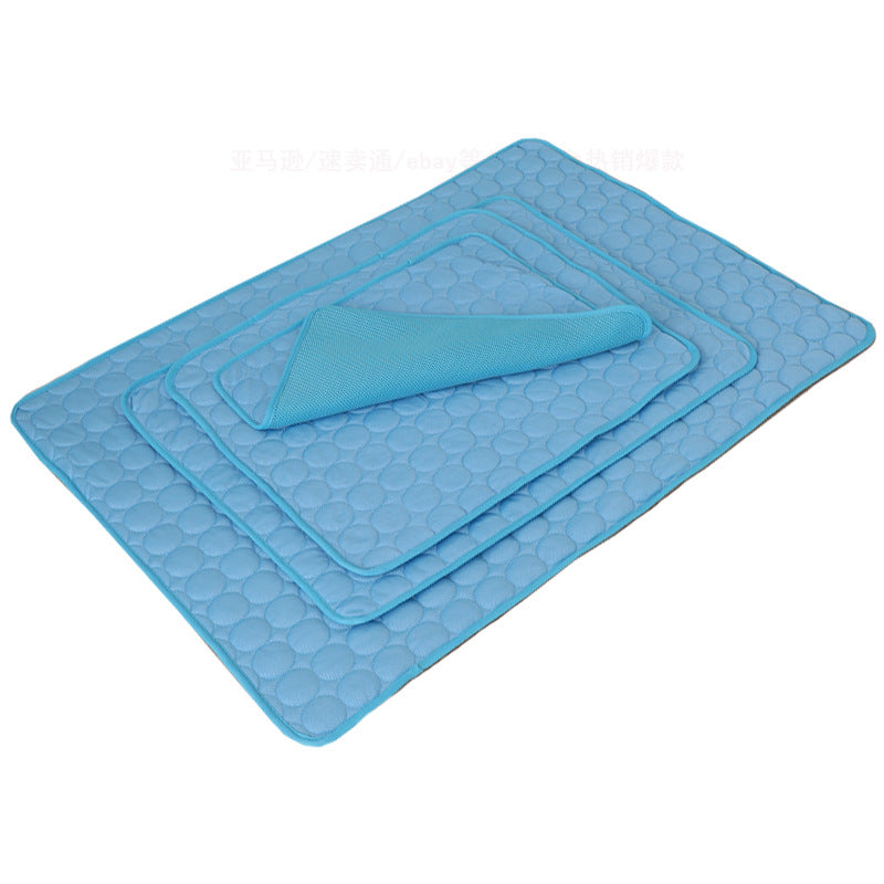 Dog Cooling Mat – Summer Cold Bed for Small & Large Pets, Cats & Dogs